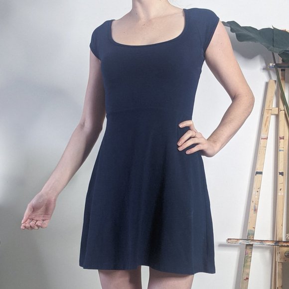 Garage Open Back Navy Skater Dress - Picture 5 of 7